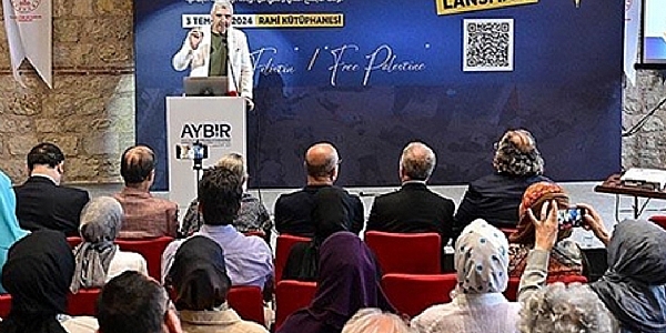 AYBİR'in Rapor Tanıtımında Prof. Dr. Fatih Savaşan ve Doç. Dr. Mustafa Aslan Konuşma Yaptı.